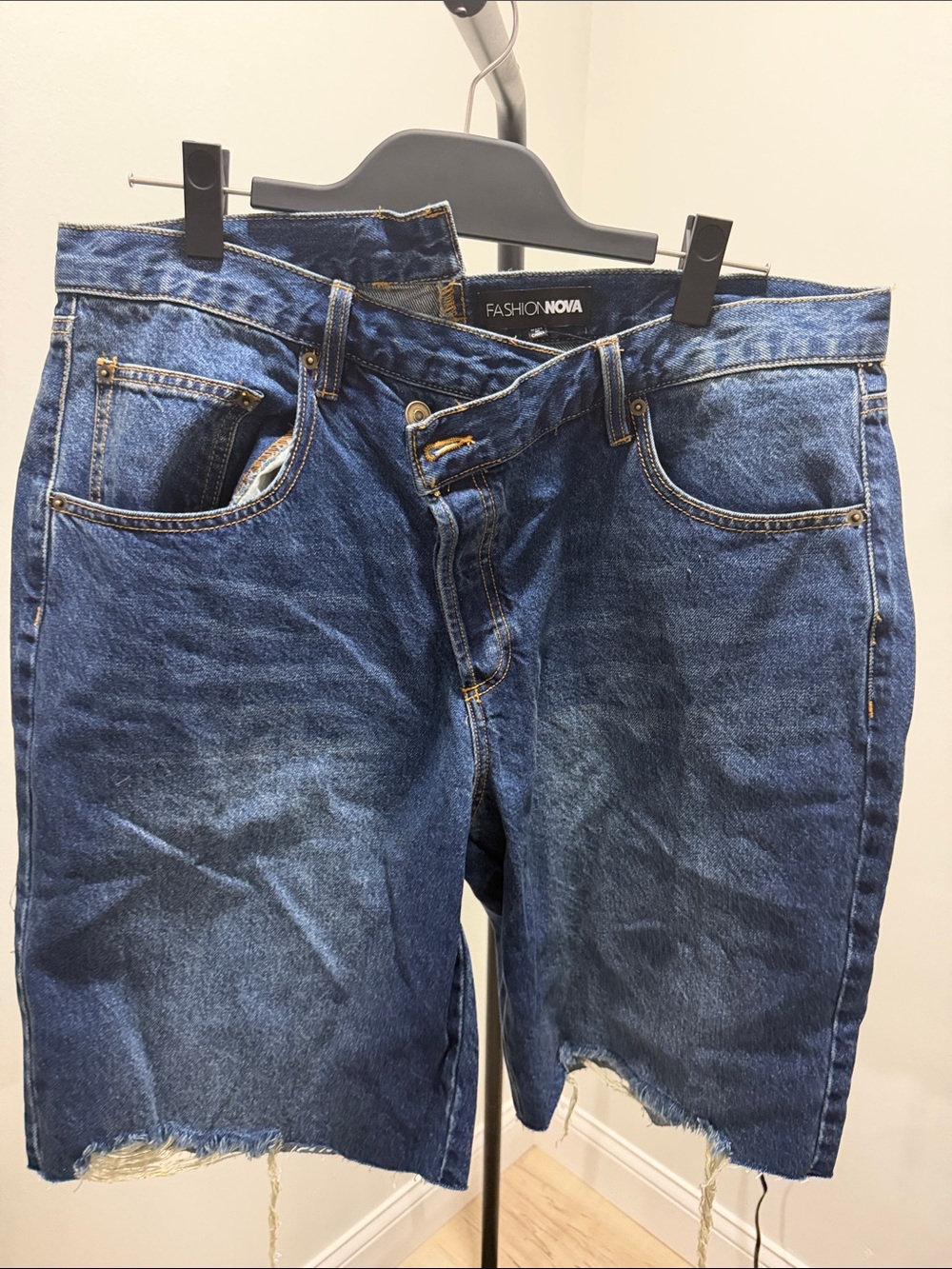 Fashion Nova Men’s Dark Blue Relaxed Denim Shorts